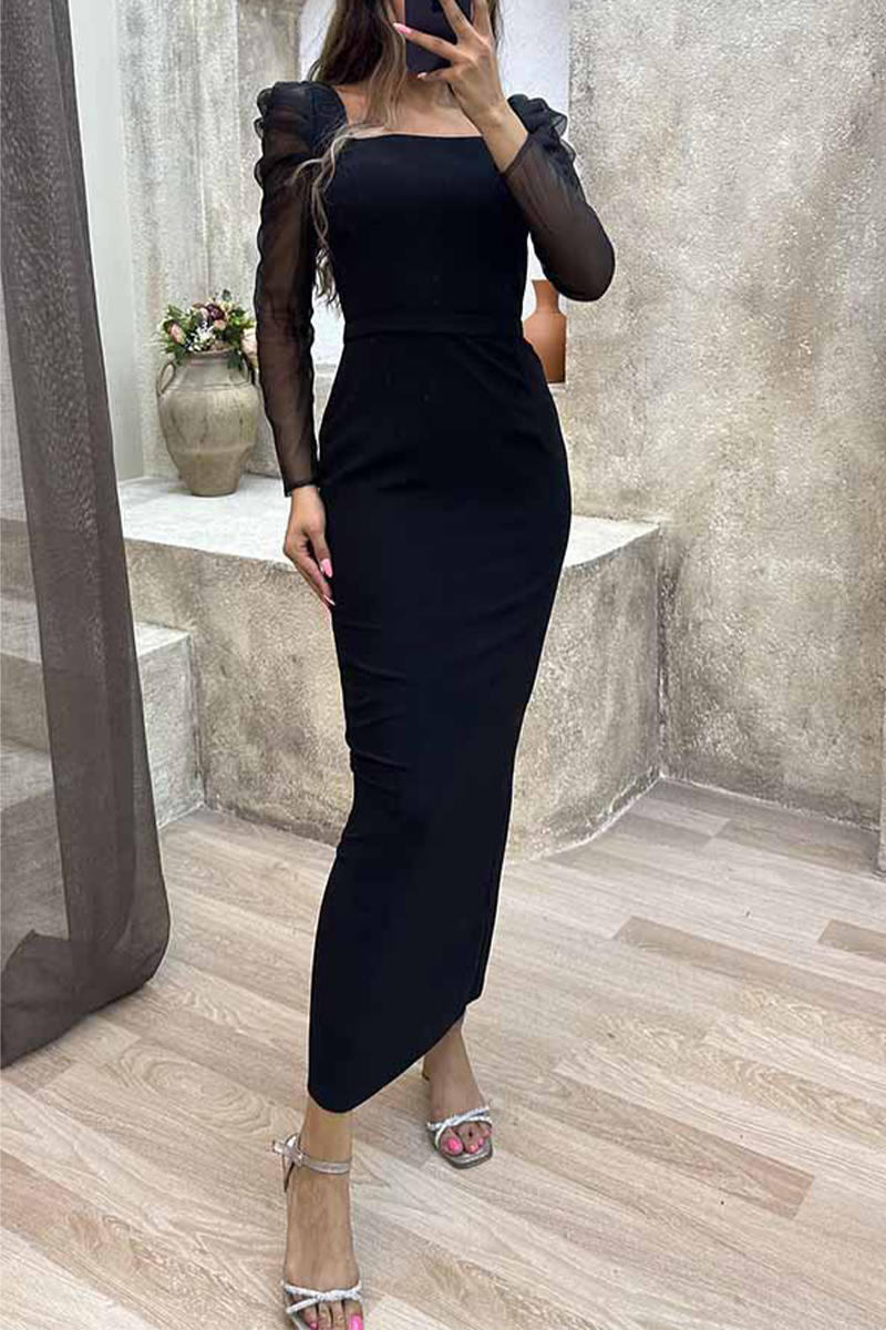 Classic Vintage Dress with a Flattering Fit