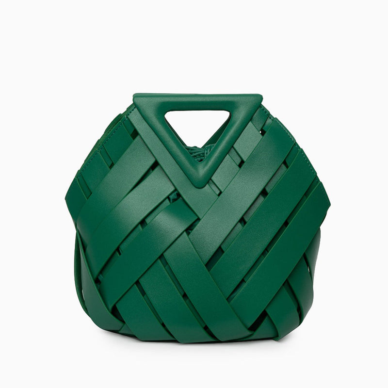 Well Tailored Bag with a Graceful Silhouette