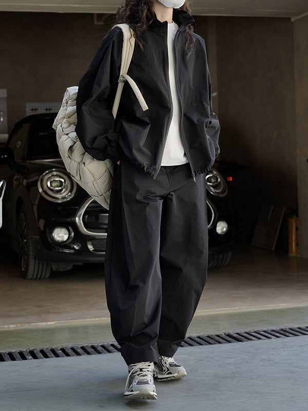 Well Tailored Pants with a Graceful Silhouette