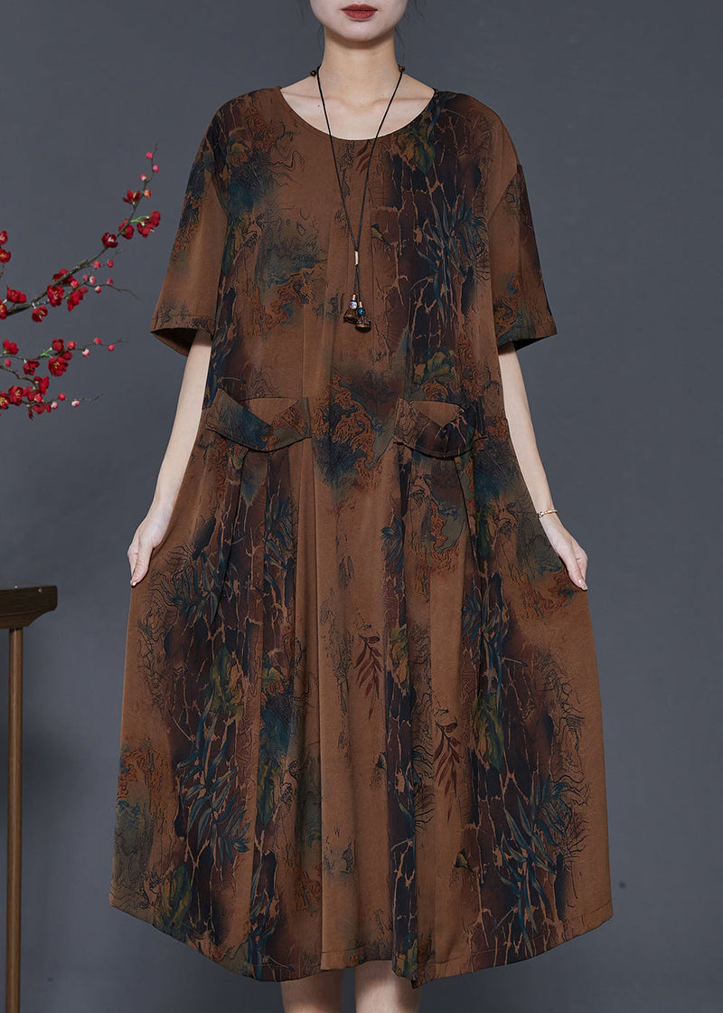 Classic Vintage Dress with a Flattering Fit