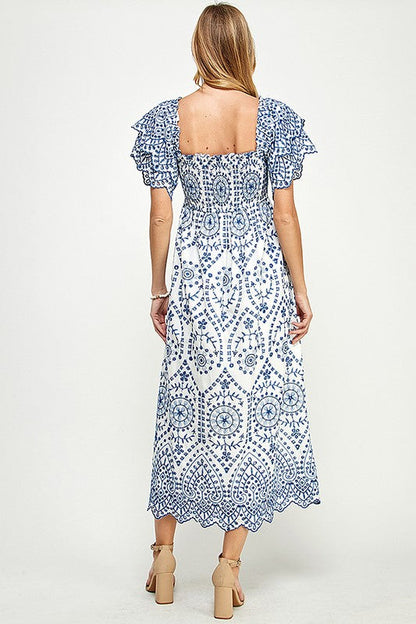Gracefully Styled Dress for Any Occasion