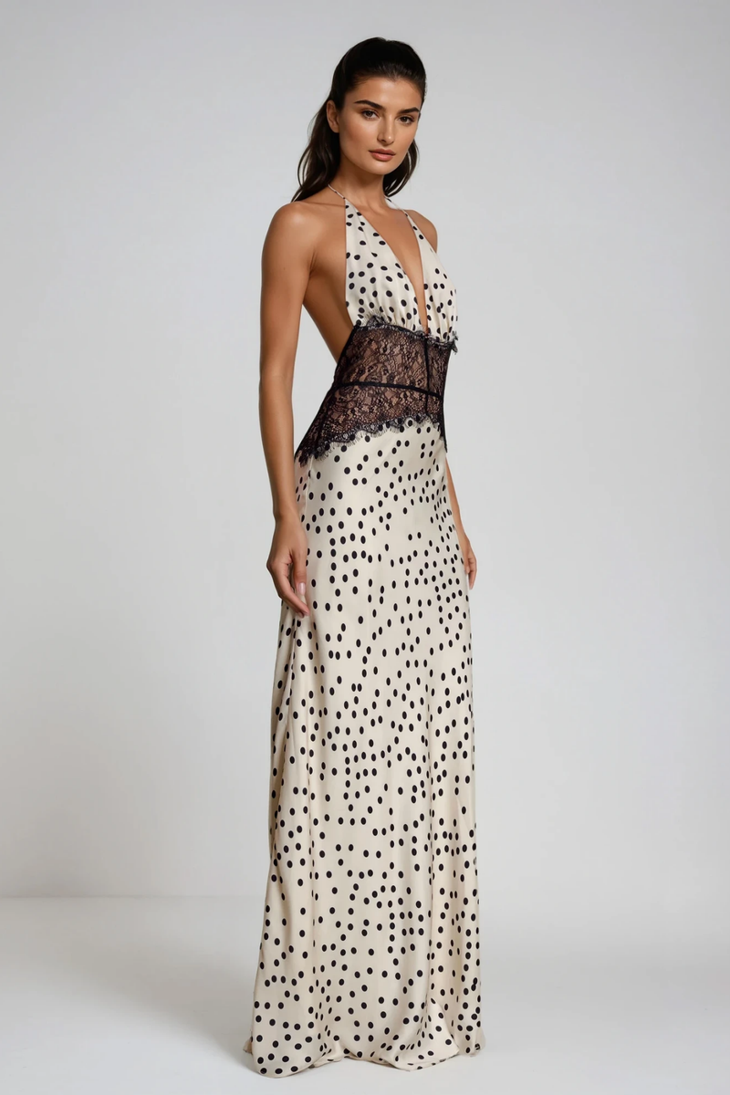 Classic Vintage & Enduringly Stylish Dress