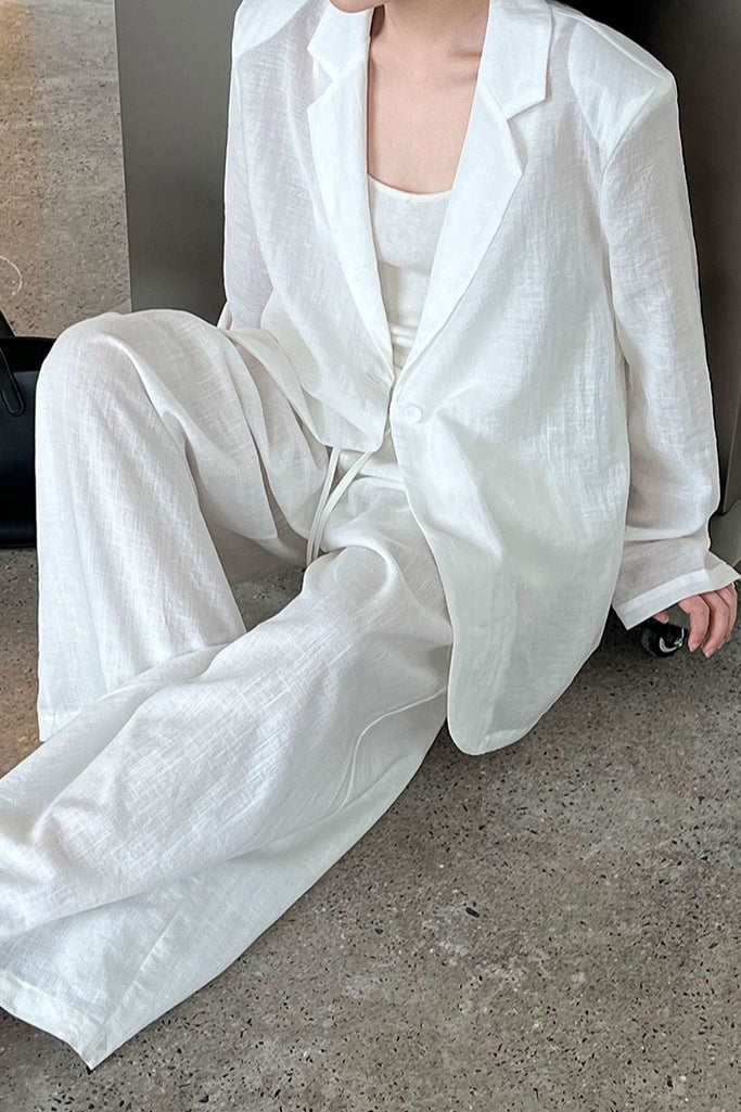 Classic Vintage Garment with a Flattering Fit