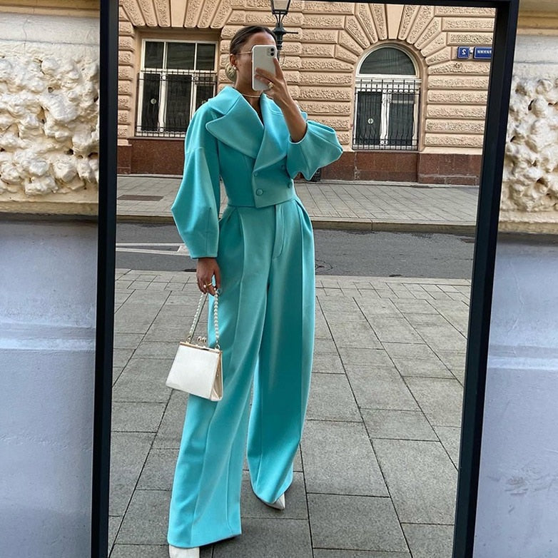 Gracefully Styled Pants for Any Occasion
