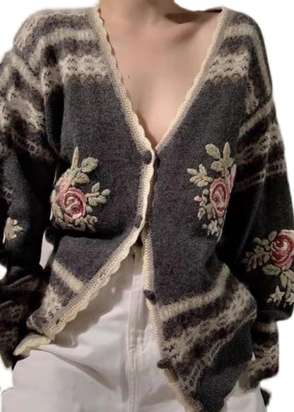 Elegantly Styled Cardigan for Everyday Wear