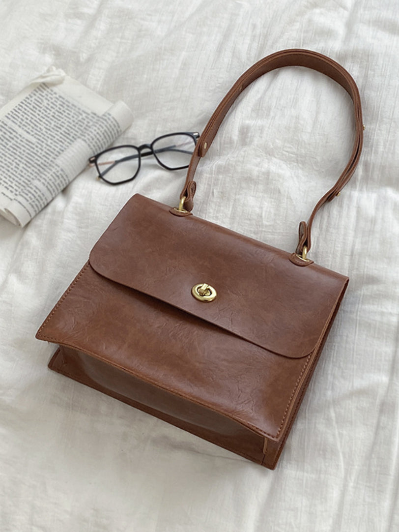 A Vintage Style Bag with Delicate Timeless Details