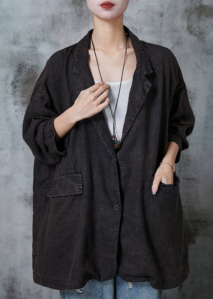 Effortlessly Elegant Jacket with a Timeless Design