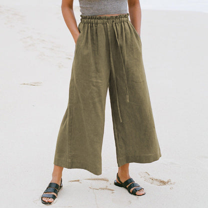 Effortlessly Elegant Pants with a Timeless Design