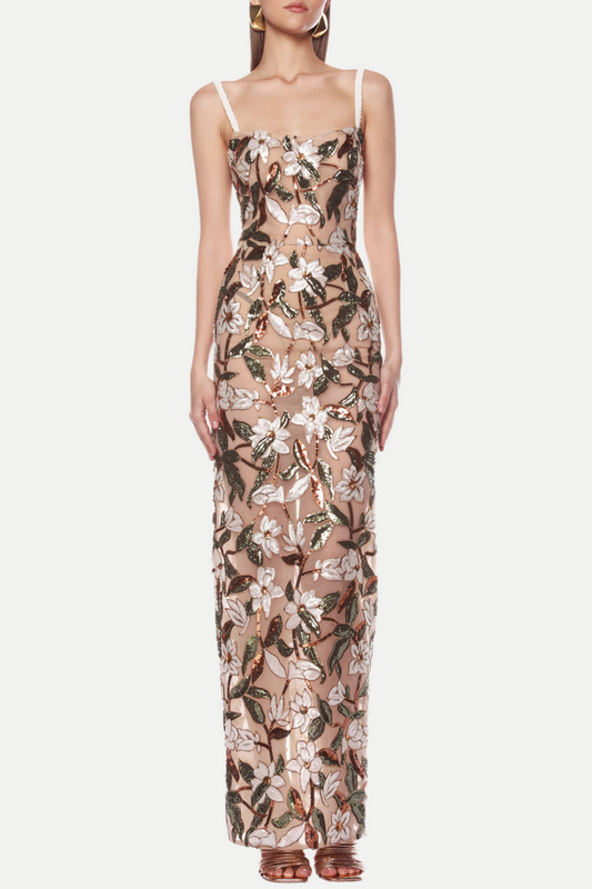 Effortlessly Elegant Dress with a Timeless Design
