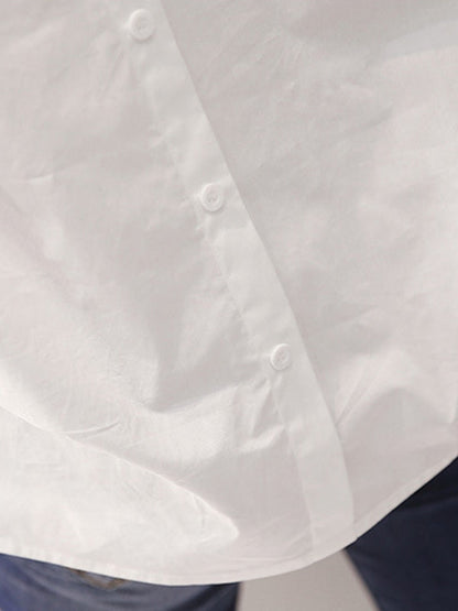 Beautifully Crafted Blouse in a Classic Style