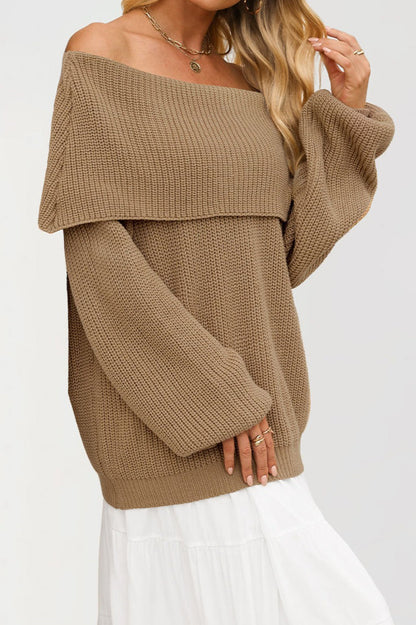 Well Tailored Sweater with a Graceful Silhouette