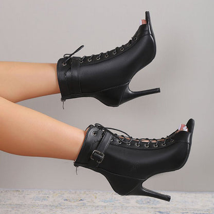 Beautifully Finished Shoes in a Timeless Design