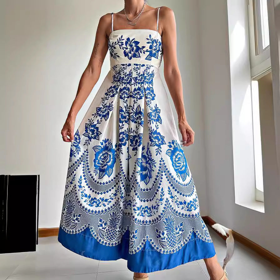 Classic Vintage & Enduringly Stylish Dress