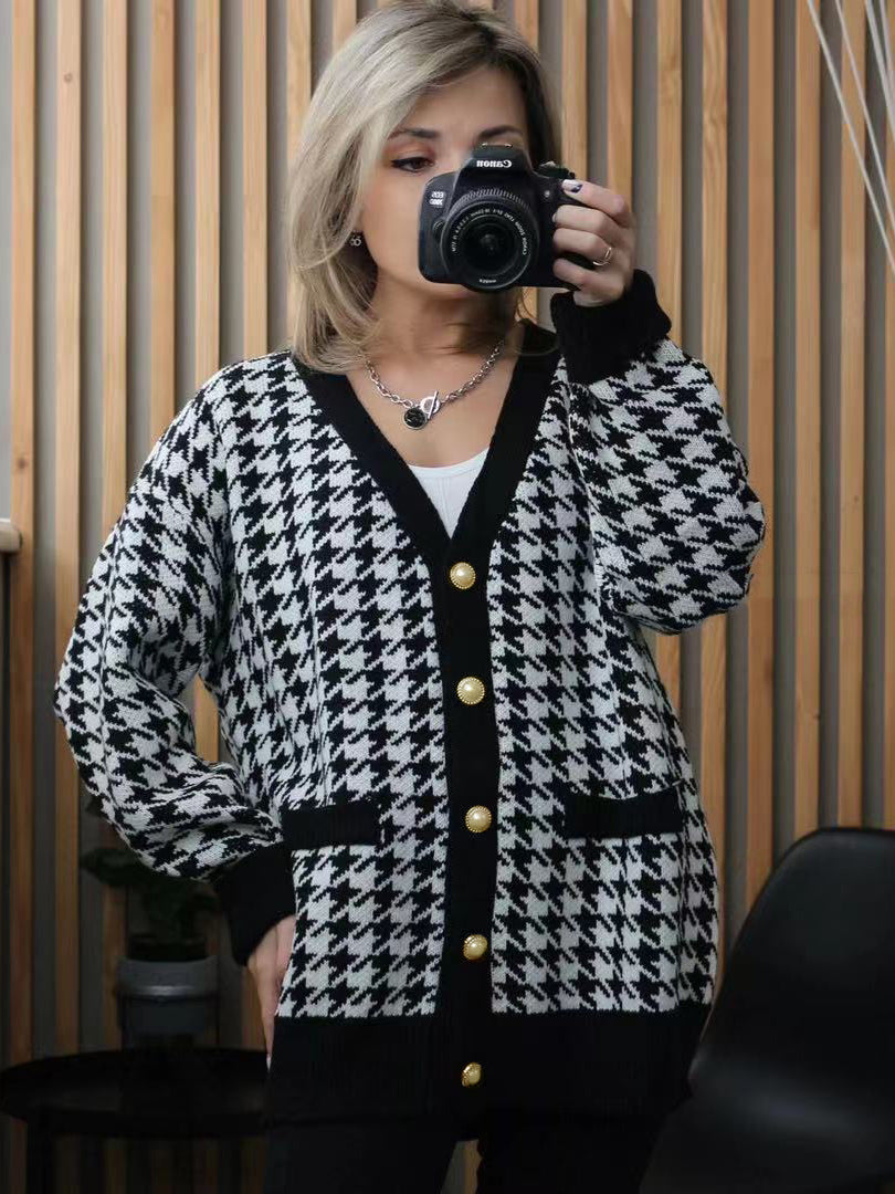 Gracefully Styled Cardigan for Any Occasion