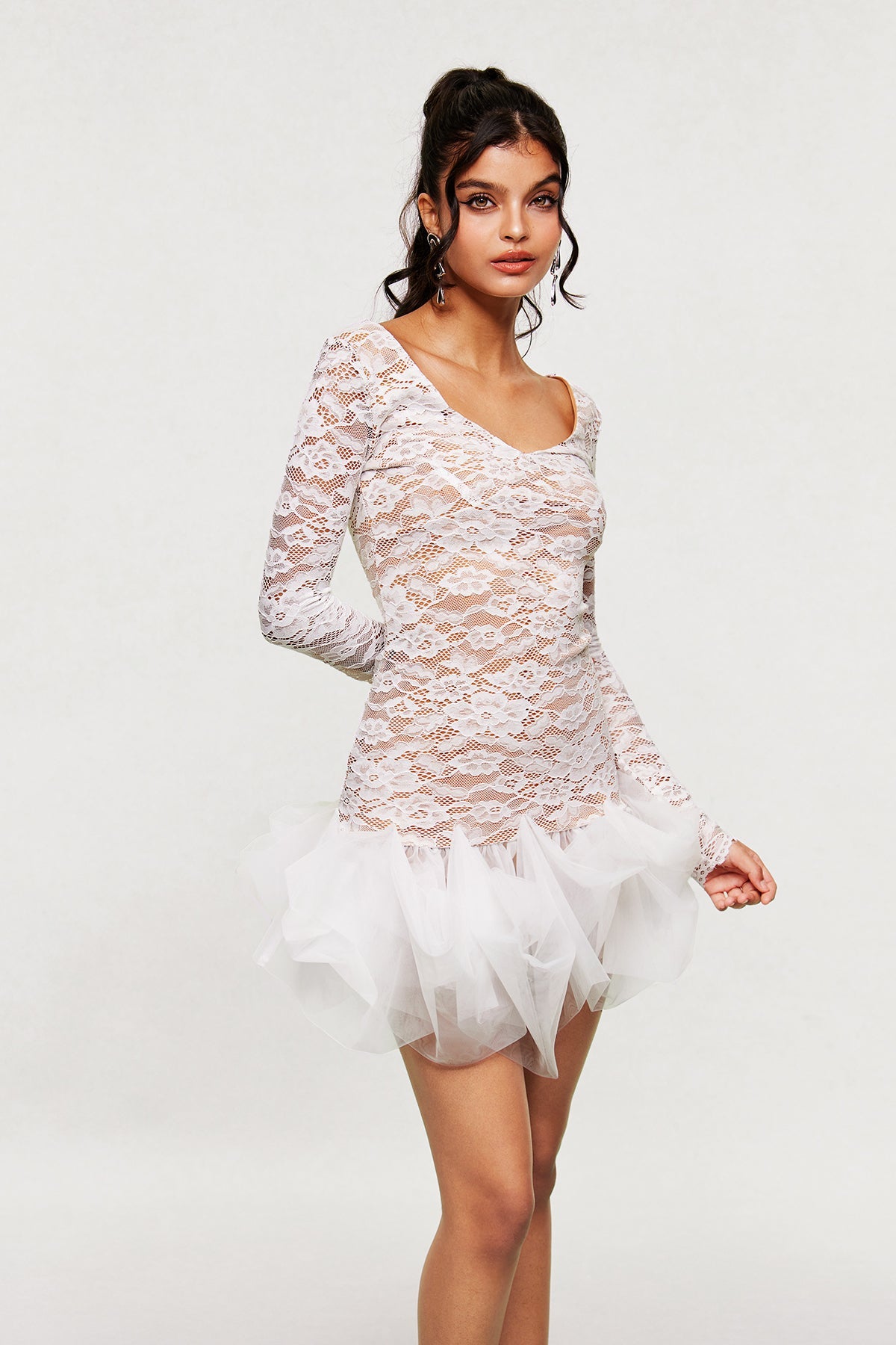 Gracefully Styled Dress for Any Occasion