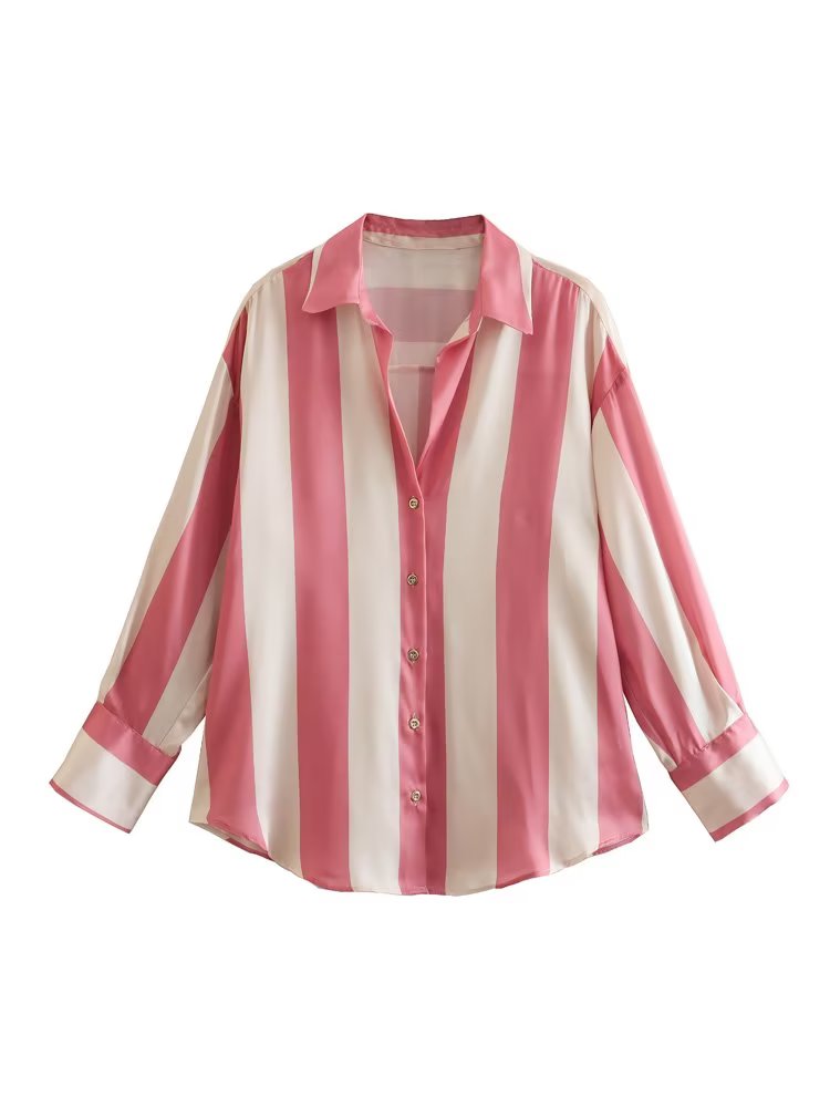 Effortlessly Elegant Blouse with a Timeless Design