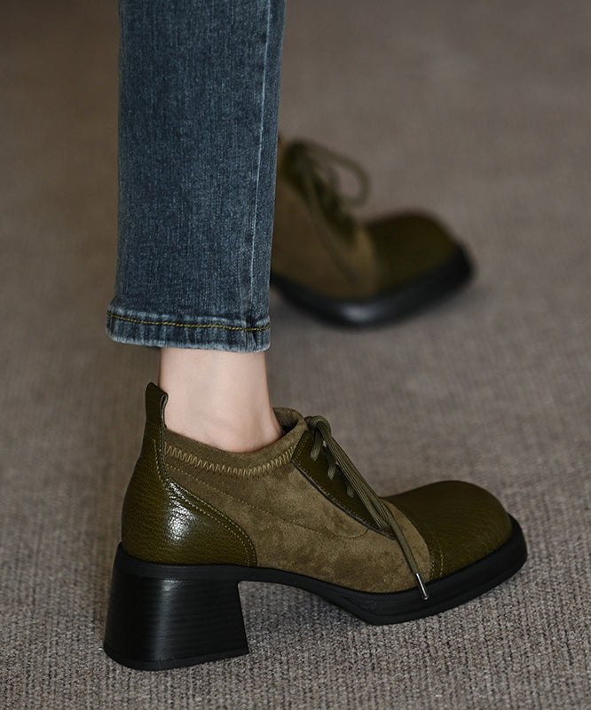 Sophisticated Garment with a Clean Classic Look