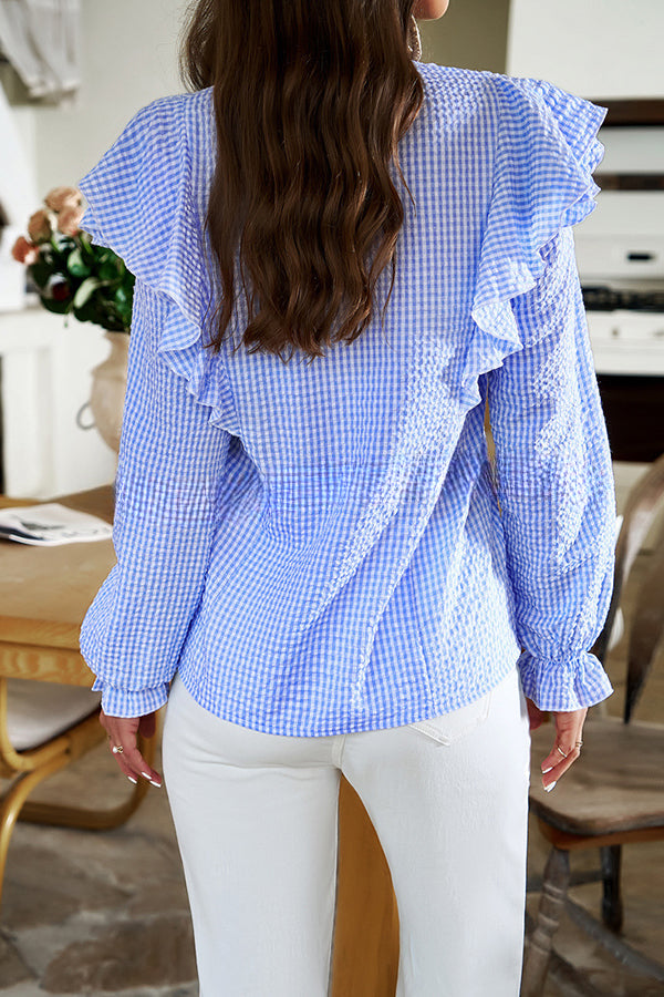Classic Vintage Shirt with a Flattering Fit