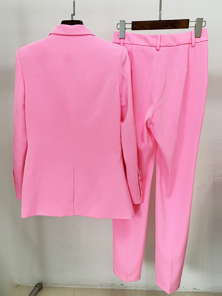 Classic Vintage Trousers with a Flattering Fit