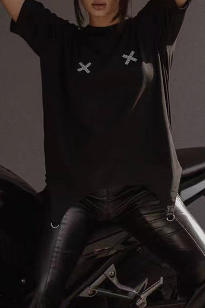 Well Tailored T-Shirt with a Graceful Silhouette