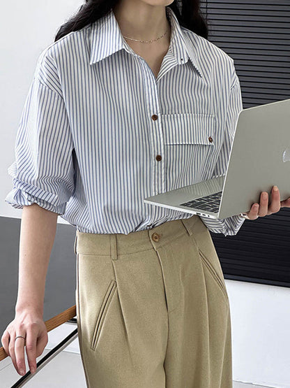 Classic Vintage Blouse with a Flattering Fit