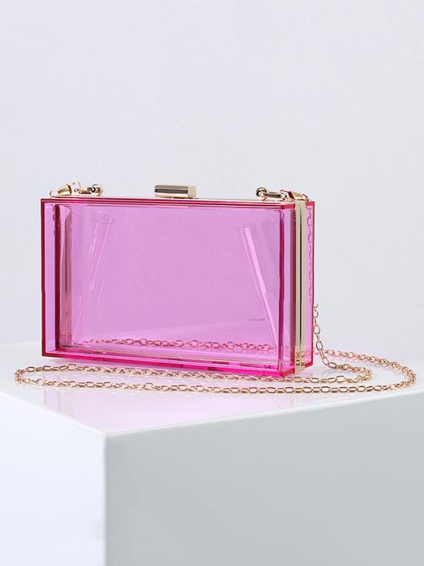 Sophisticated Bag with a Clean Classic Look