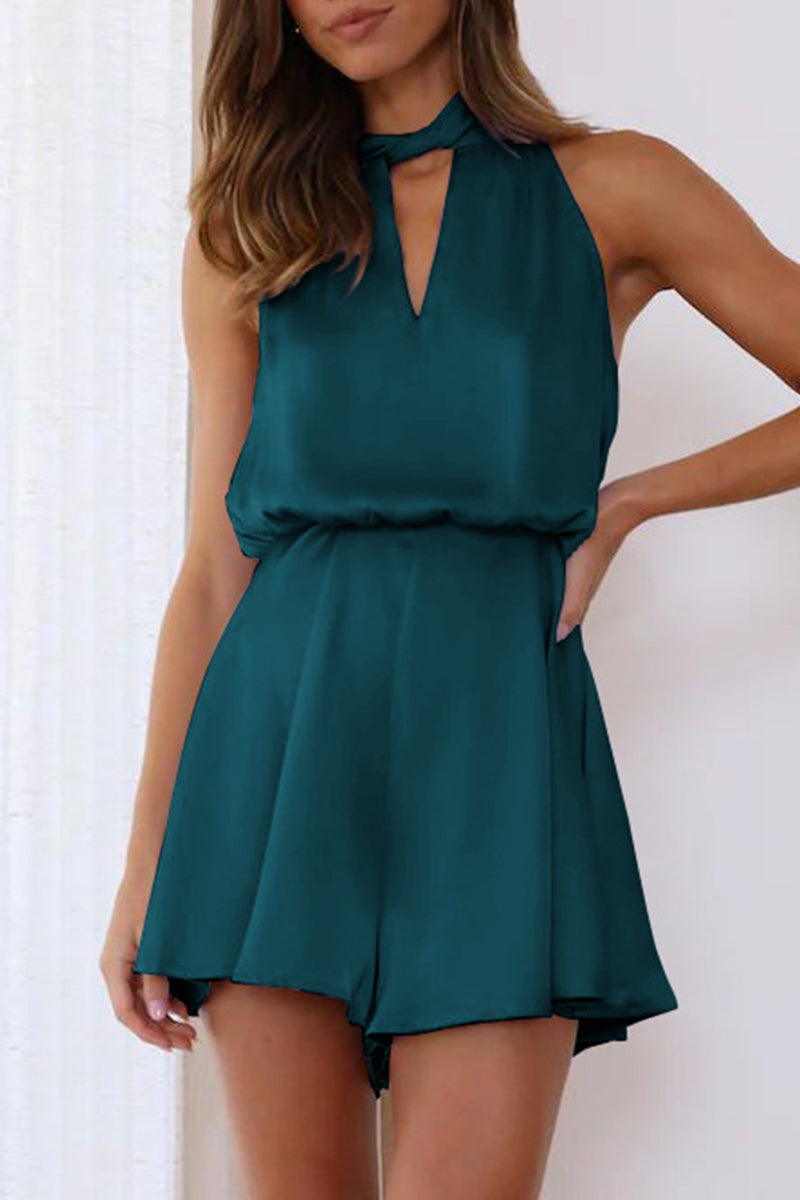 Sophisticated Garment with a Clean Classic Look