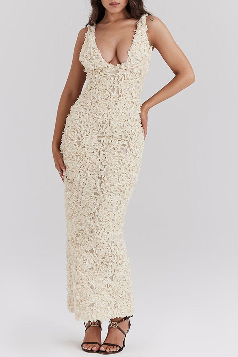 Sophisticated Dress with a Clean Classic Look