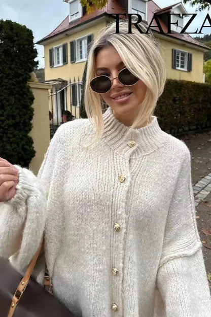 Beautifully Crafted Cardigan in a Classic Style