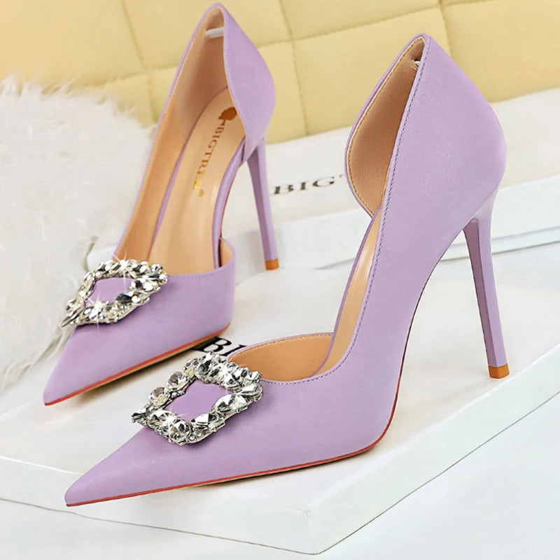 Sophisticated Heels with a Clean Classic Look