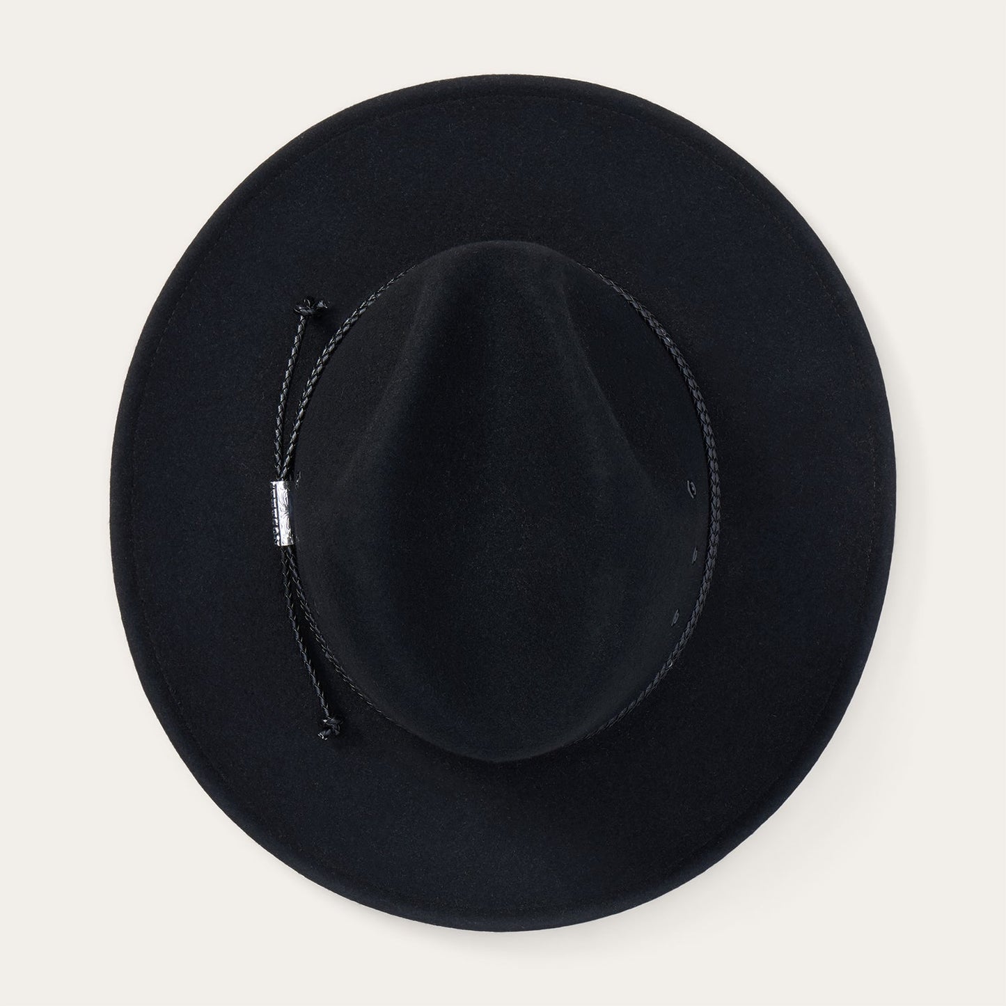Sophisticated Garment with a Clean Classic Look
