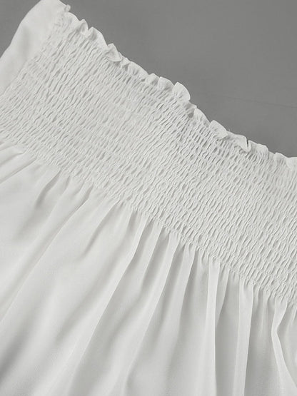 Well Tailored Blouse with a Graceful Silhouette