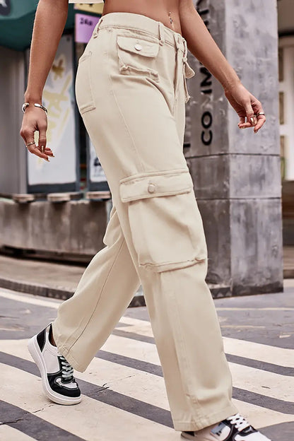 Classic Vintage Pants with a Flattering Fit