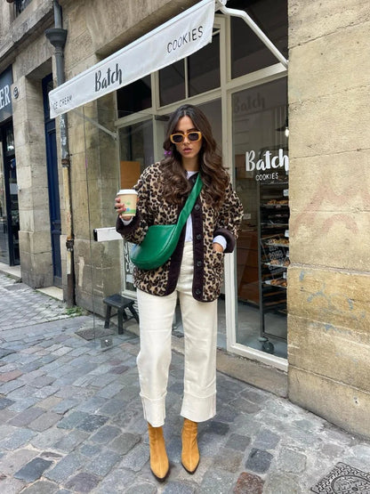 Classic Vintage Jacket with a Flattering Fit