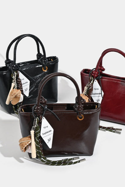 Beautifully Crafted Bag in a Classic Style