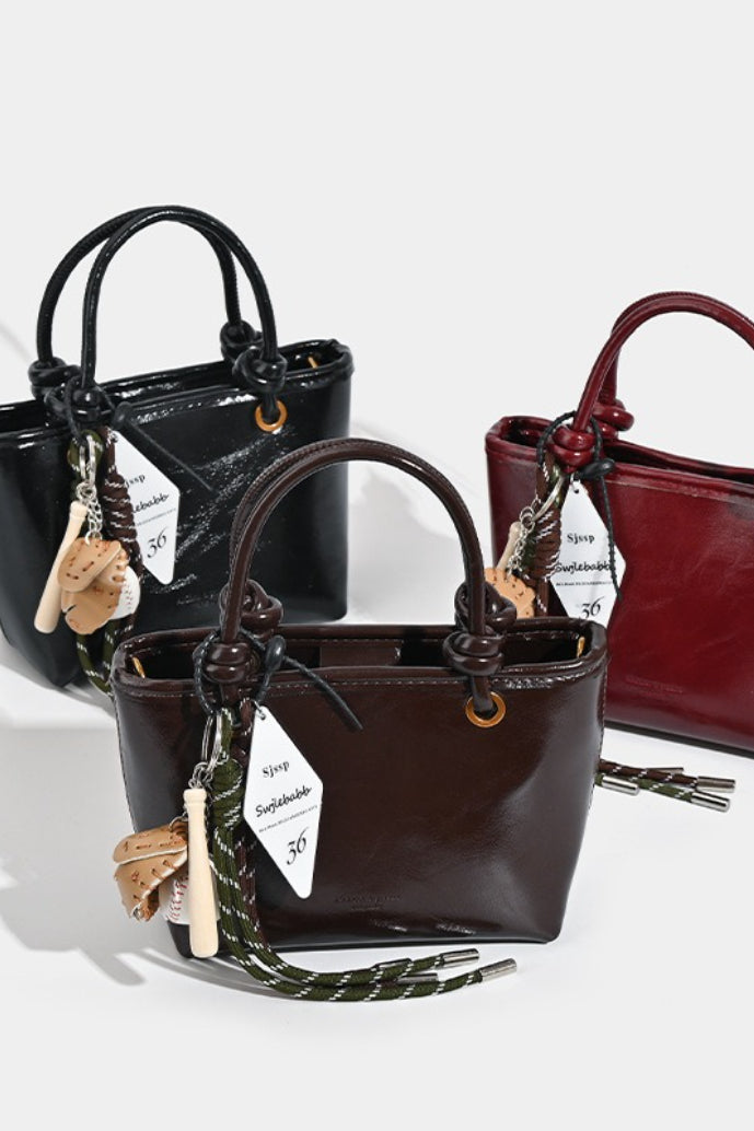 Beautifully Crafted Bag in a Classic Style
