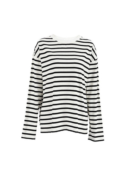 Polished T-Shirt with an Effortless Classic Look