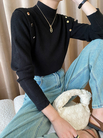 Well Tailored Sweater with a Graceful Silhouette