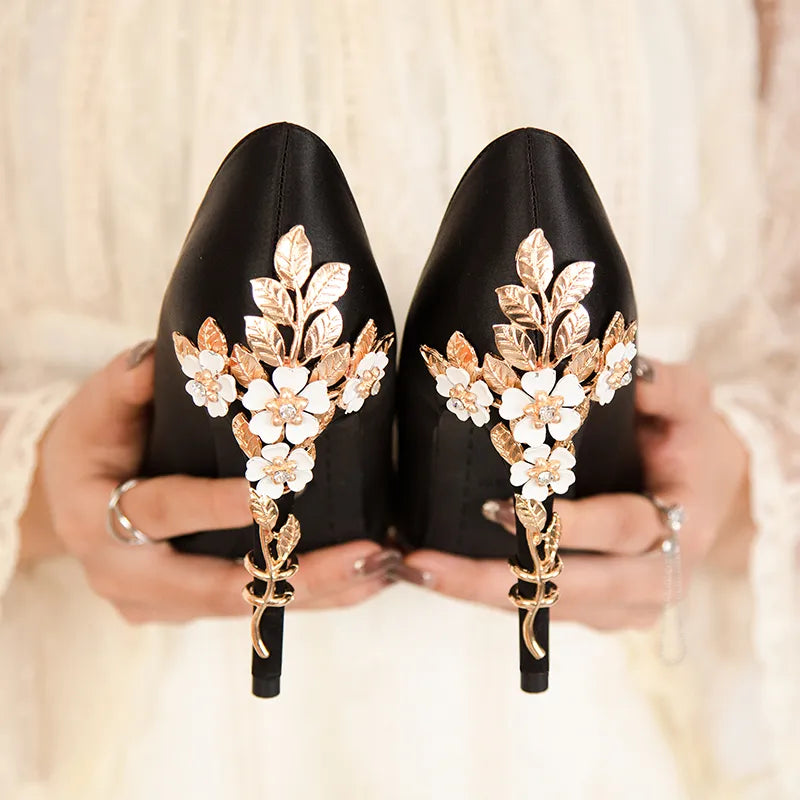 Classic Vintage Heels with a Flattering Fit