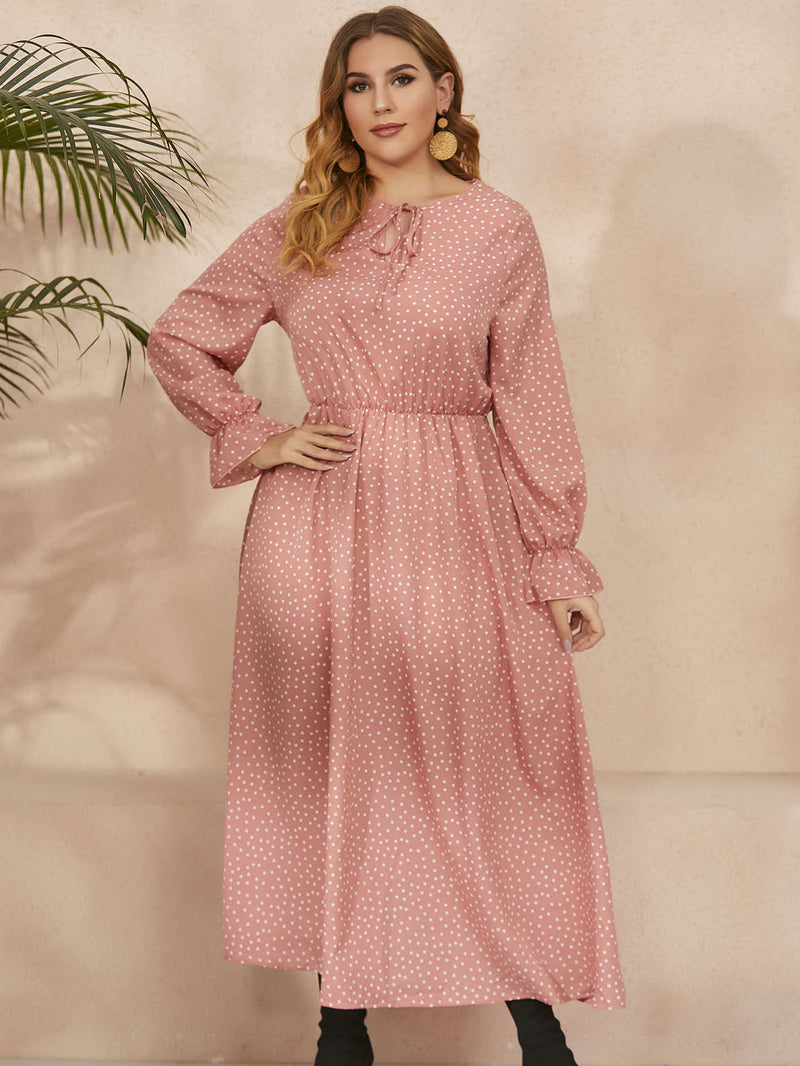 Classic Vintage Dress with a Flattering Fit