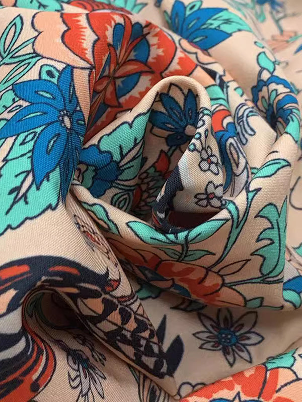 Beautifully Finished Blouse in a Timeless Design
