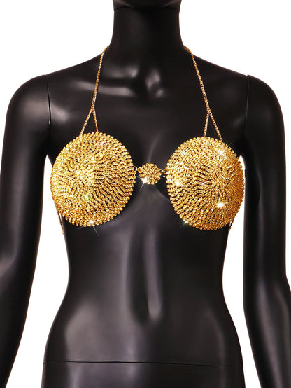 Gracefully Styled Garment for Any Occasion