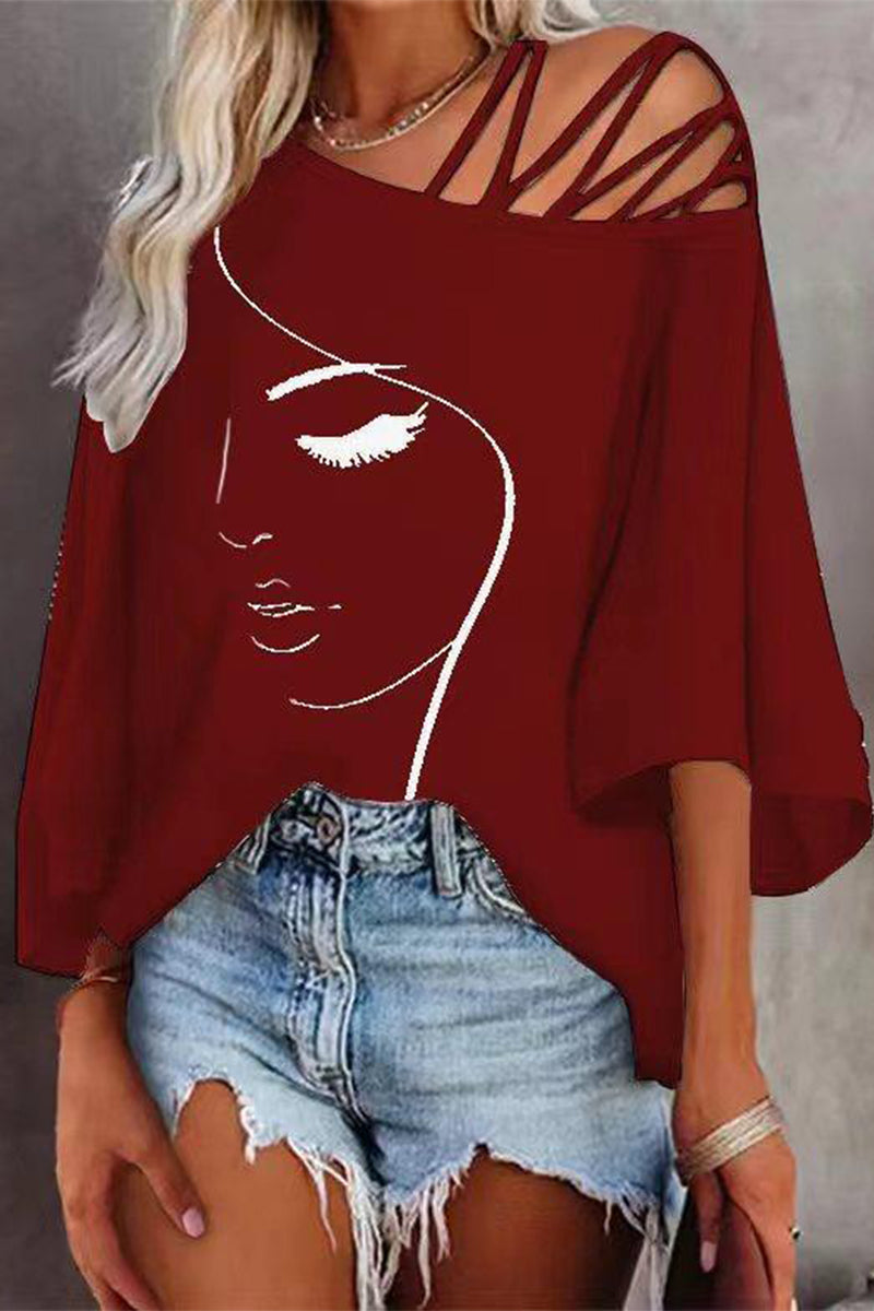 Effortlessly Elegant T-Shirt with a Timeless Design