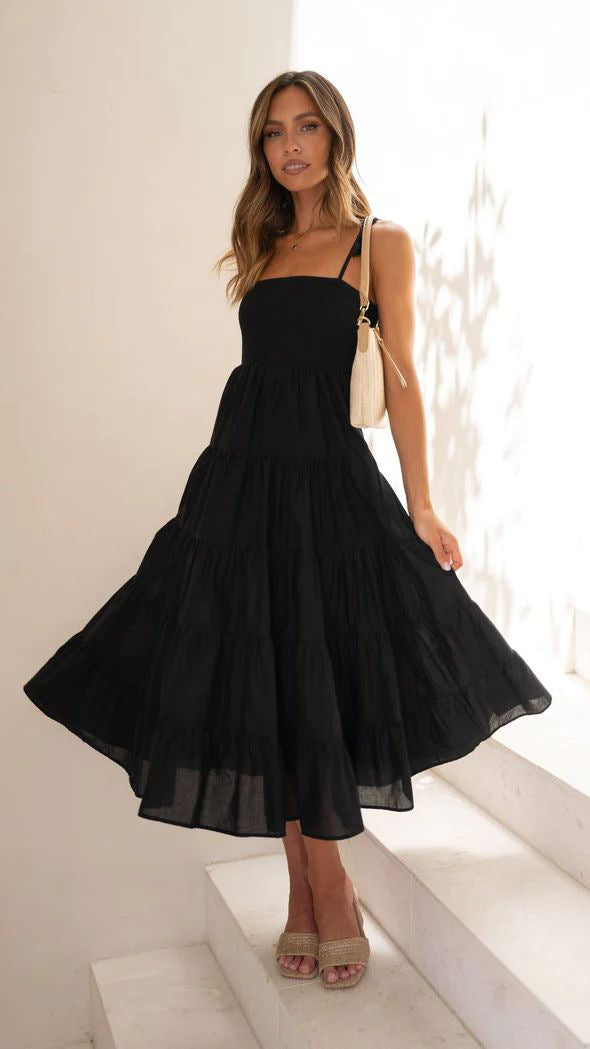 Sophisticated Dress with a Clean Classic Look