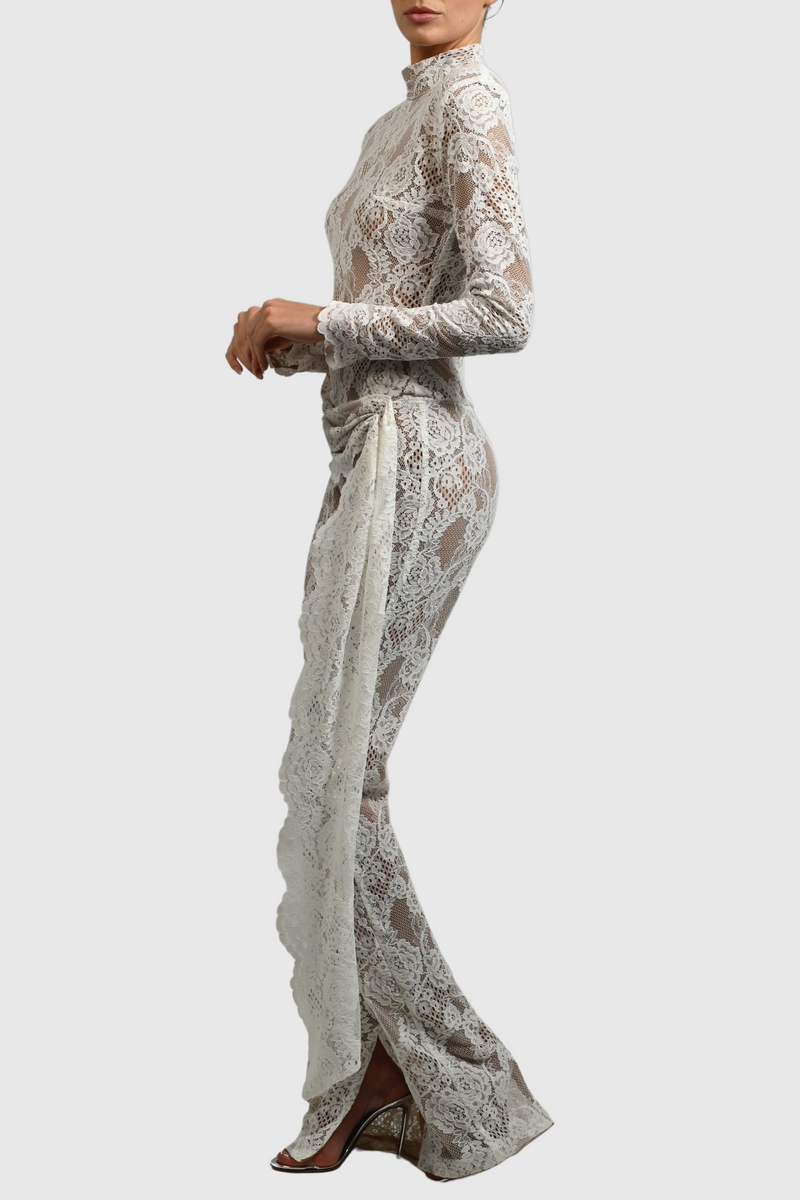 Sophisticated Garment with a Clean Classic Look