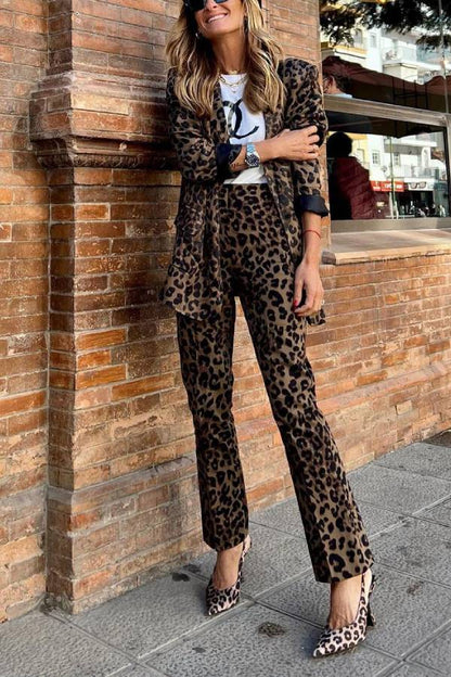 A Vintage Style Pants with Delicate Timeless Details