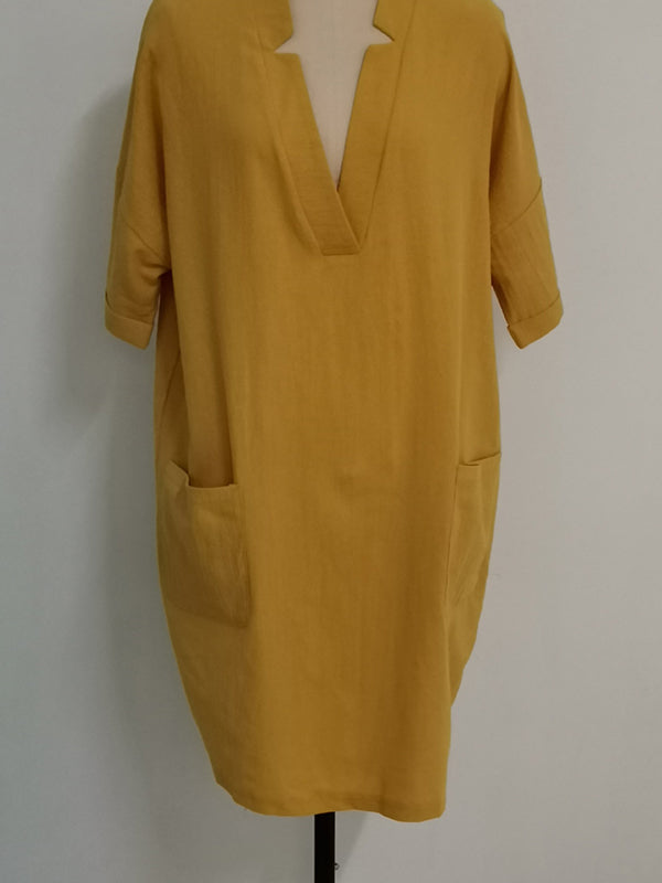 Sophisticated Dress with a Clean Classic Look