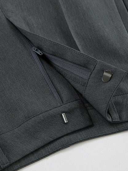 Effortlessly Elegant Pants with a Timeless Design