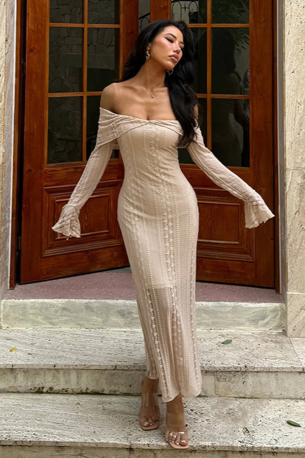 Polished Dress with an Effortless Classic Look