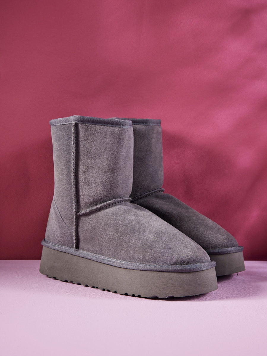 Sophisticated Boots with a Clean Classic Look